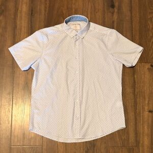 Men's Light Blue Short-Sleeve Button-Down Shirt with Micro Anchor Print